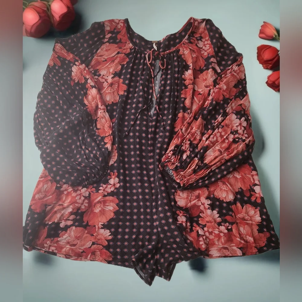 Free People Sunset Boulevart Red & Black Floral Shorts Romper size XS